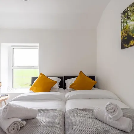 3br Wigton Retreat With Garden Near District Апартаменты